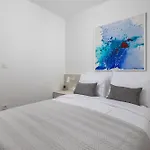Luxury La With Private Pool And Garden Murter