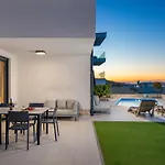 Luxury La With Private Pool And Garden * Murter