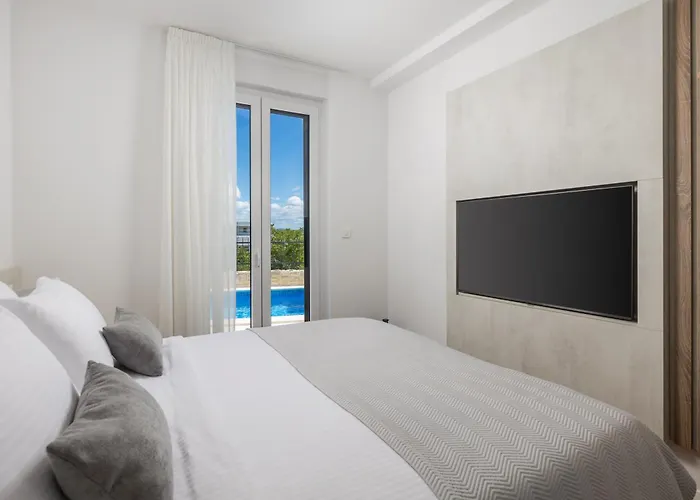 Luxury La With Private Pool And Garden Apartamento *