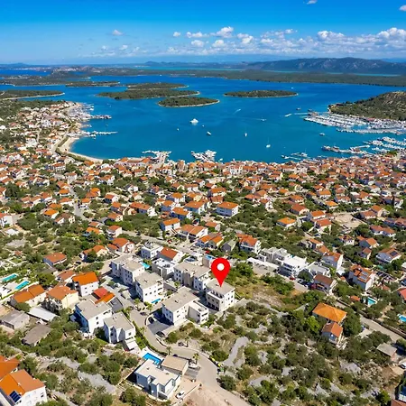 Luxury La With Private Pool And Garden Appartement *