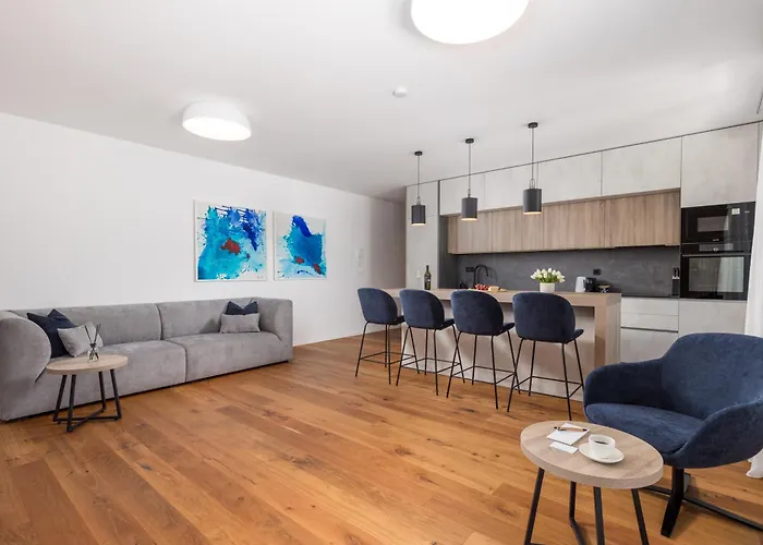 Luxury La With Private Pool And Garden Appartamento *